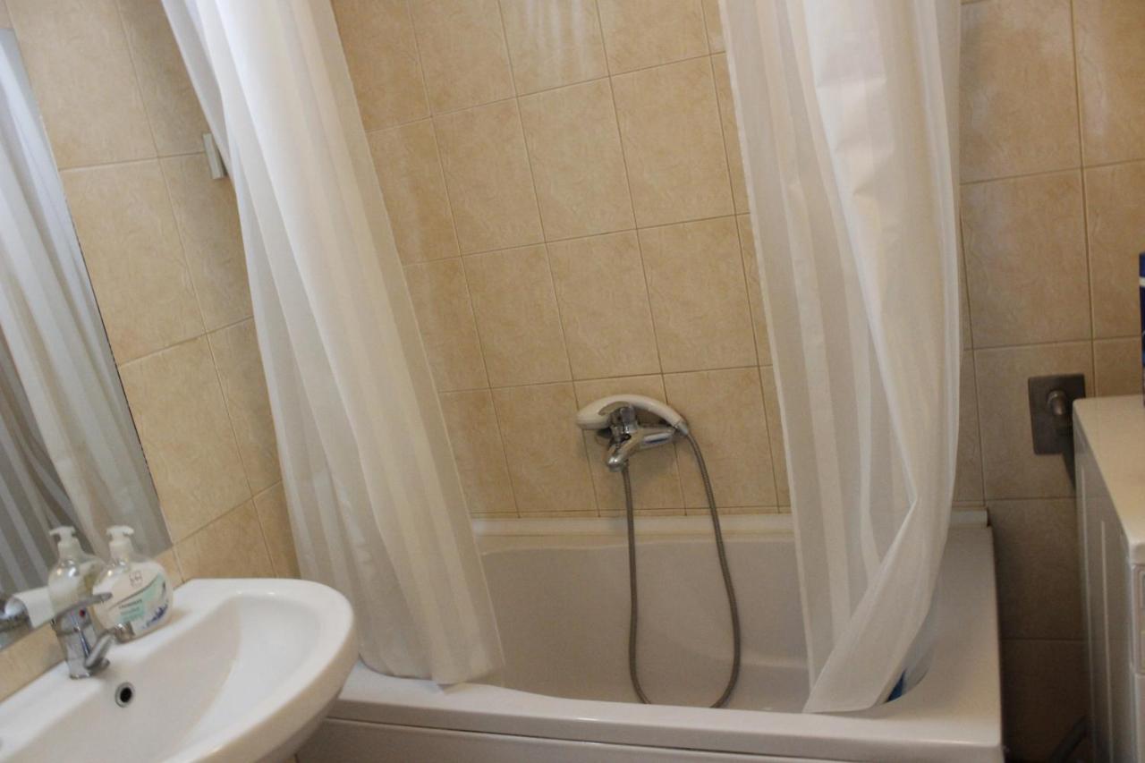 Two Bedroom Apartment Near Centre โอครีด ภายนอก รูปภาพ